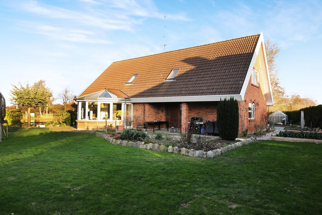 Bed And Breakfast Hasseloe Nykøbing Falster Esterno foto