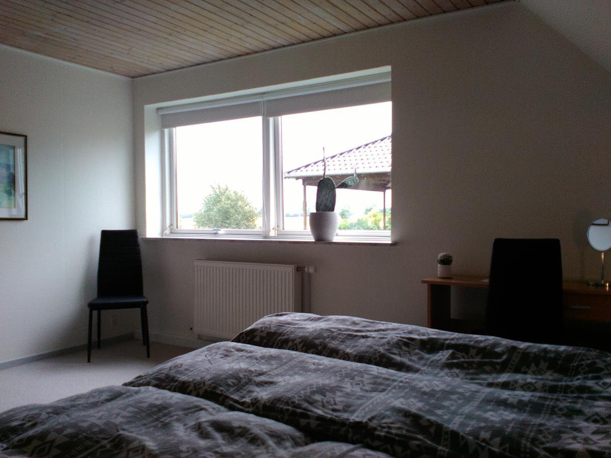 Bed And Breakfast Hasseloe Nykøbing Falster Esterno foto