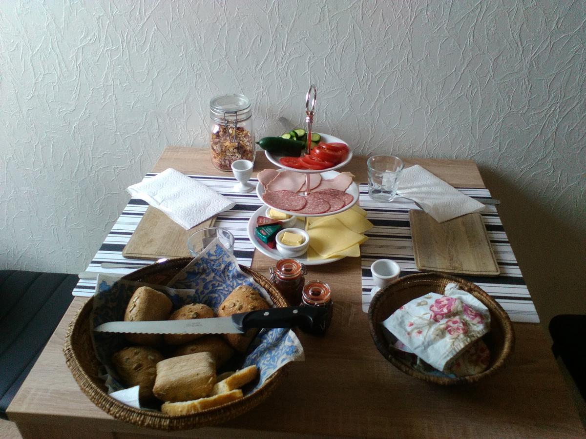 Bed And Breakfast Hasseloe Nykøbing Falster Esterno foto